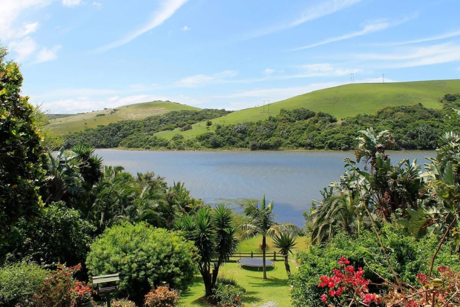 7 Bedroom Property for Sale in Morgans Bay Eastern Cape